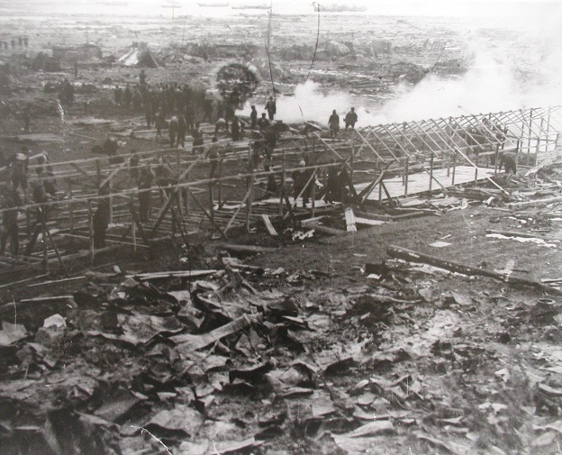 昭和三陸地震と仮設住宅の建設の写真
